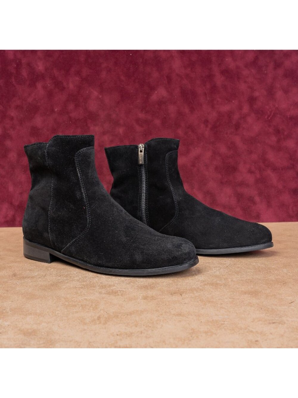 La Canadienne Women Waterproof Black Suede Zip Fashion Dress Ankle Boots sz 7.5